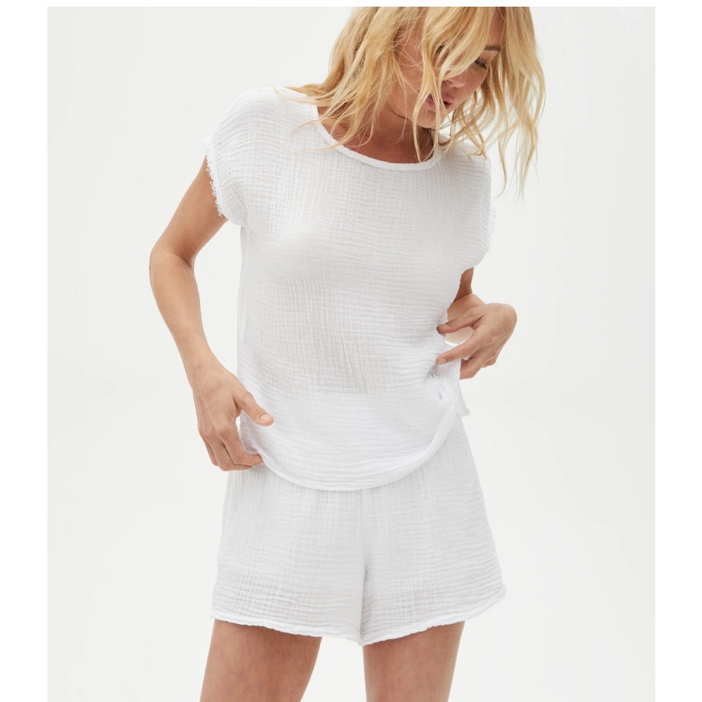 Michael Stars  “
Peggy” white gauze smock waist shorts